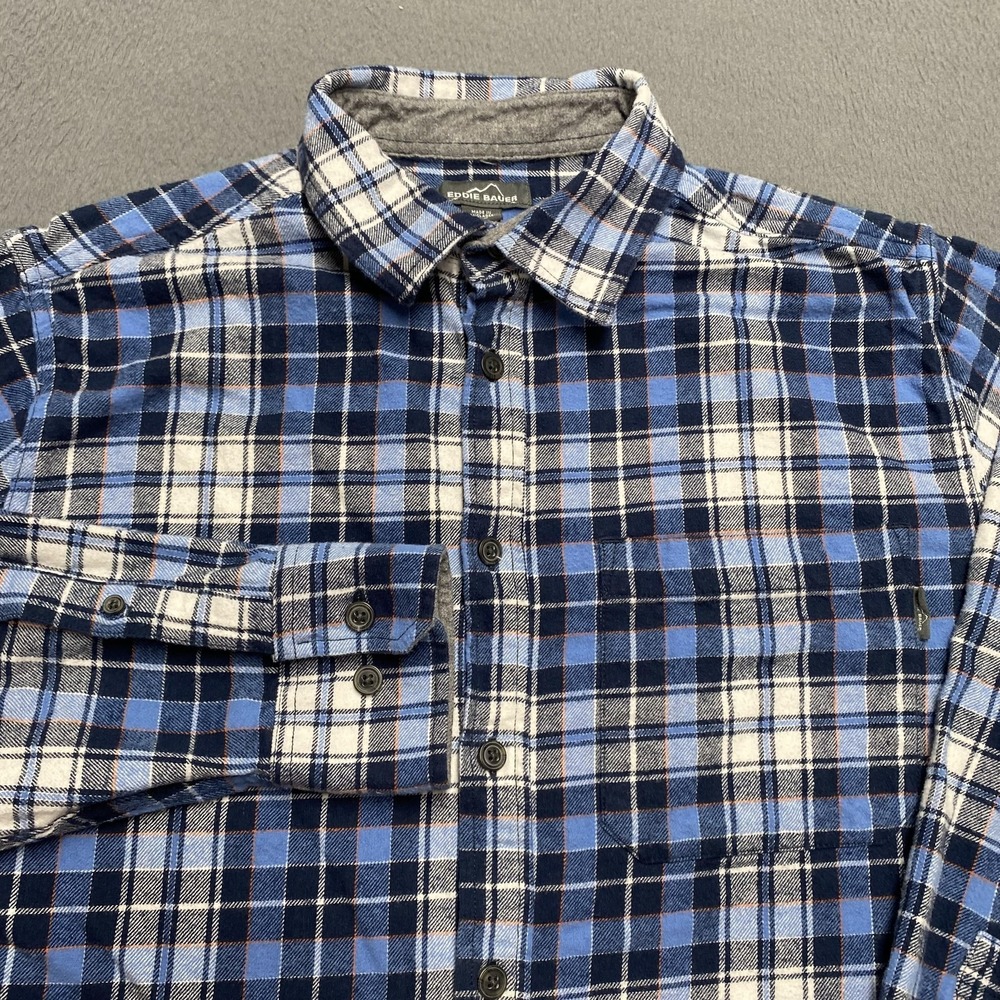 Eddie Bauer Shirt Mens Medium Blue Plaid Flannel Long Sleeve Button Up Casual